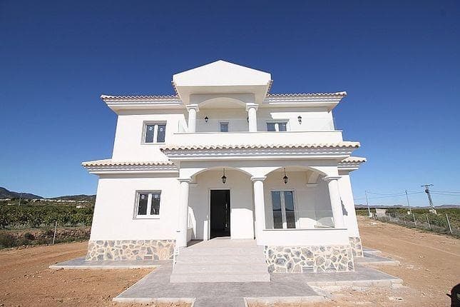 NEW BUILD VILLAS IN PINOSO