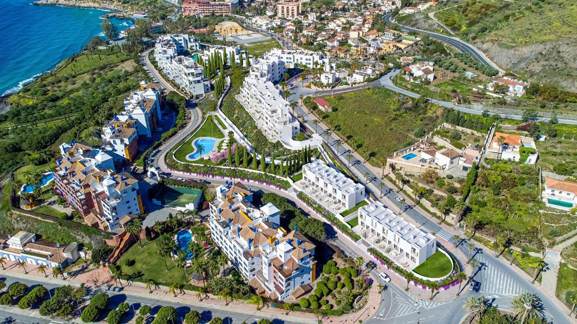 New Build Homes in Almuñécar, Costa Tropical – Just 300 Meters from the Beach
